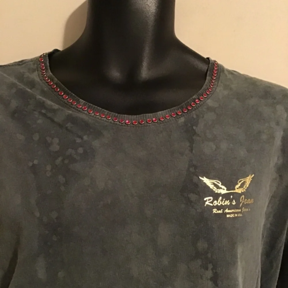 😎#290, Robins Jeans, new cond. chest=20/length=29, see pic red encrusted jewel - Picture 2 of 4